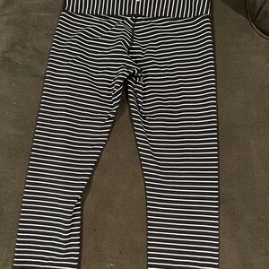 Lululemon Athletica Black and White Nautical Leggings